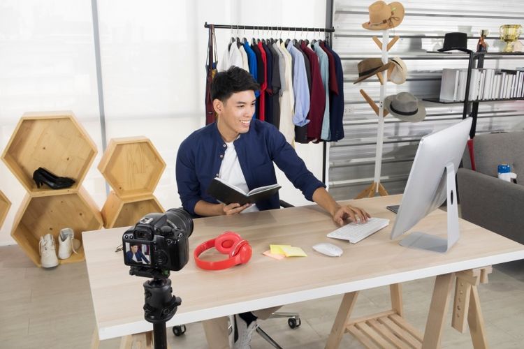 Membangun Masa Depan Kreatif Peluang Karier Content Creator